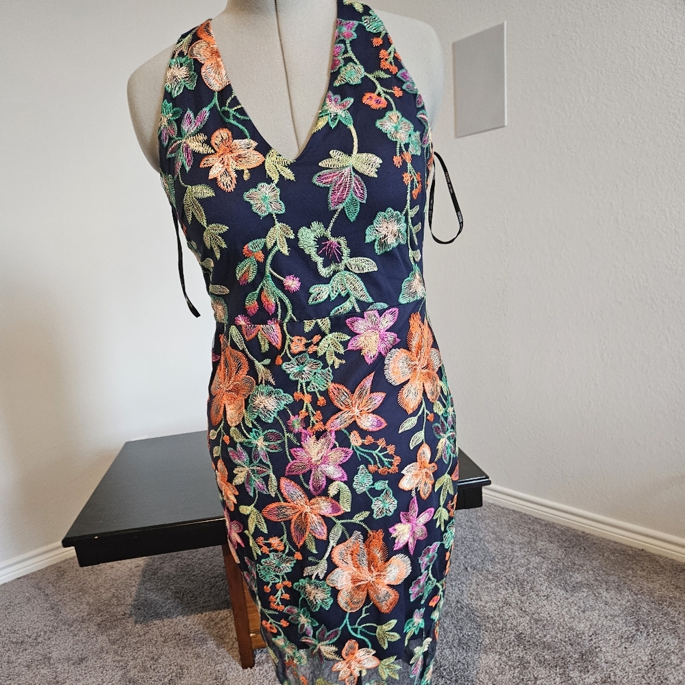 GUESS Floral Halter Embroidered Midi Dress Navy Blue with Tropical Print sz 12